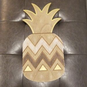 Wooden pineapple wall decor. Hobby Lobby